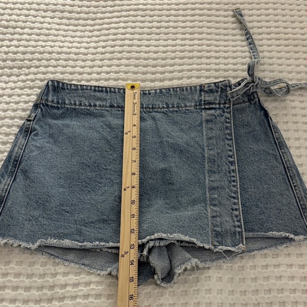 Altar'd State Blue Denim Wrap Short Skort with Side Tie Zipper Front SZ M - Picture 5 of 11